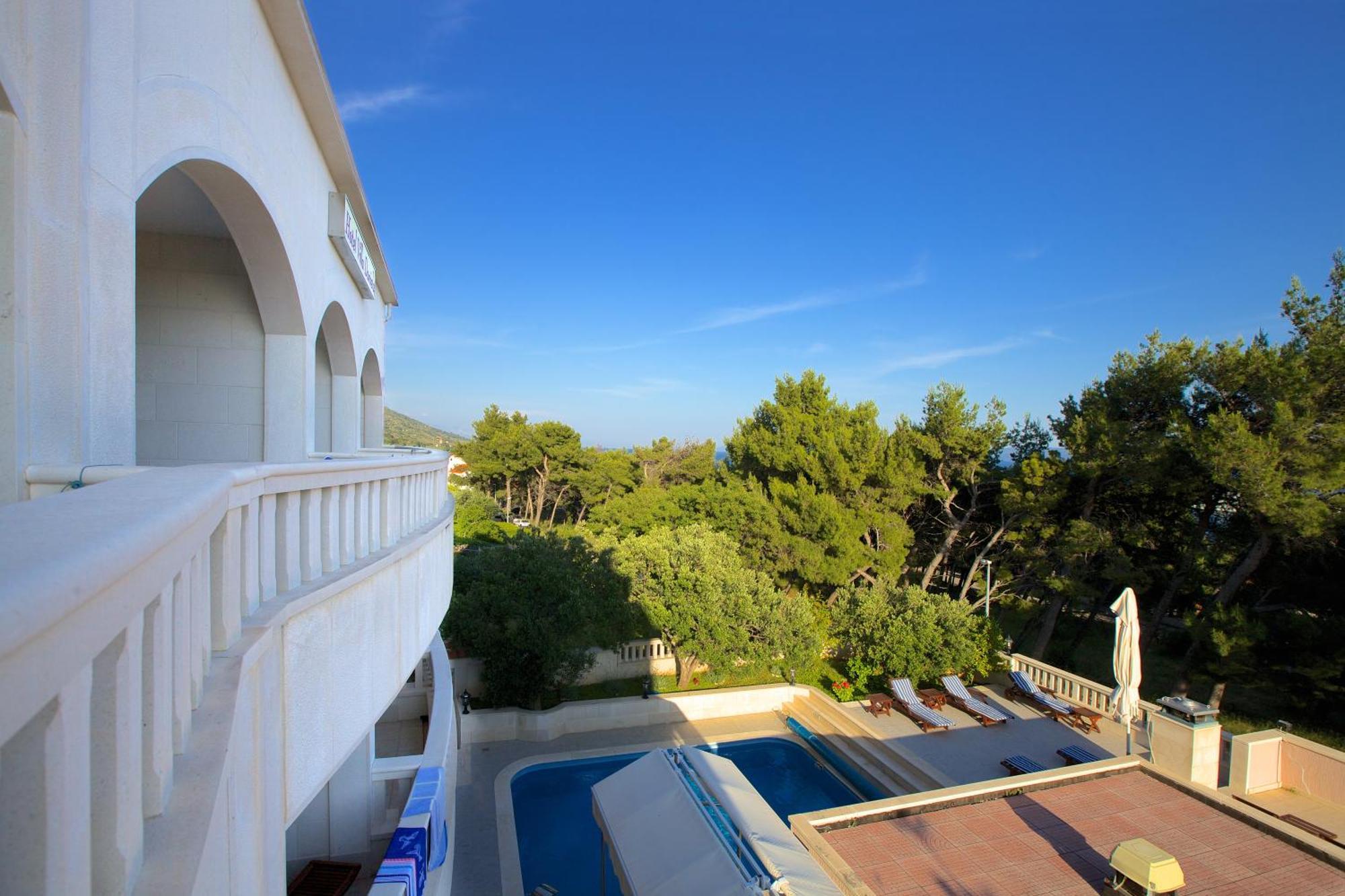 Double Room with Balcony,1662392398:JPEG